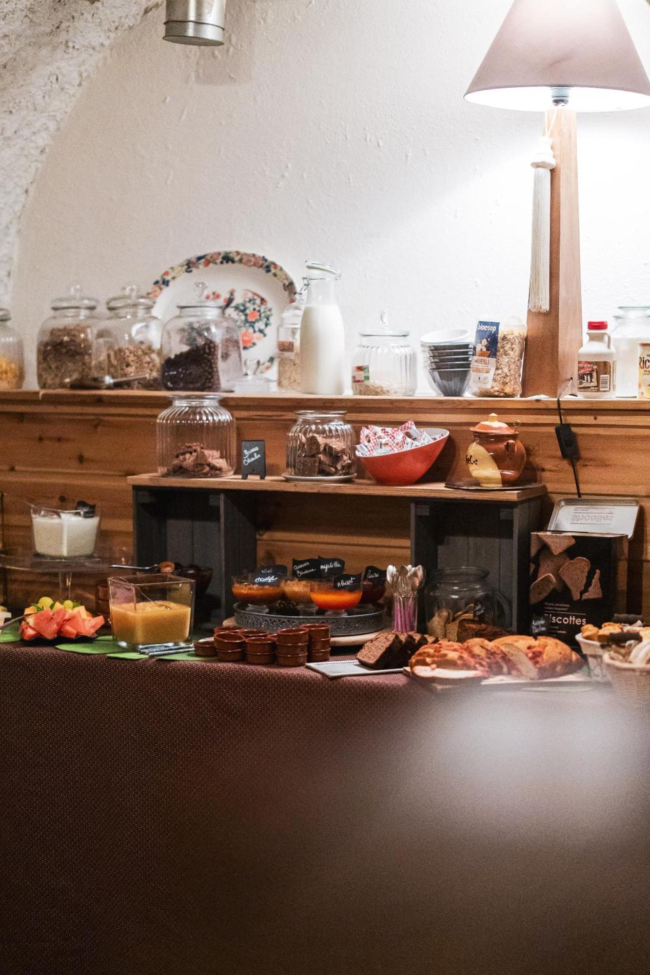 Gite L'Aurienchon Auris Eksteriør billede